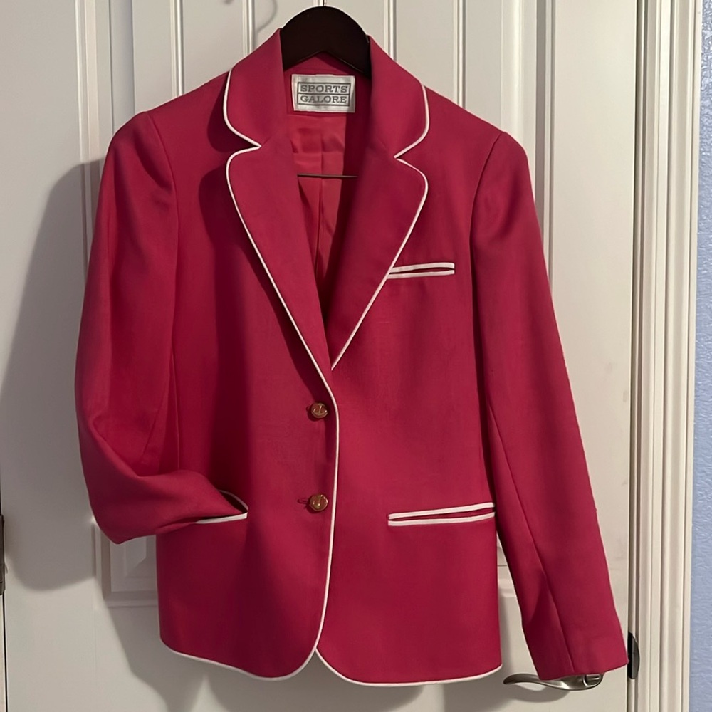 Sports galore, retro blazer size medium